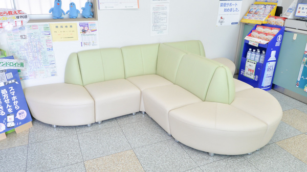 オーツカ市立病院前薬局_4