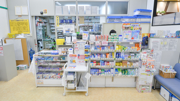 ココカラファイン薬局イズミヤ和泉中央店_4