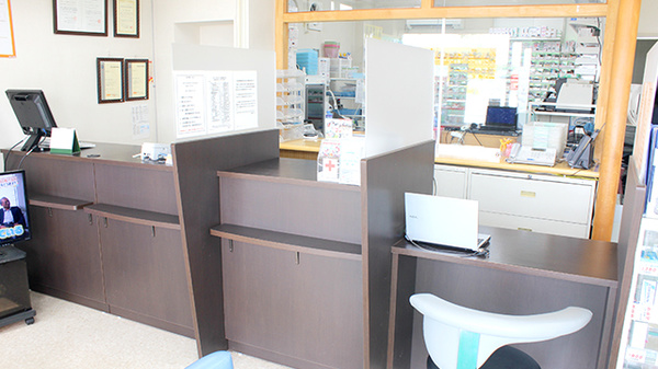 調剤薬局ツルハドラッグ中桜田店_3