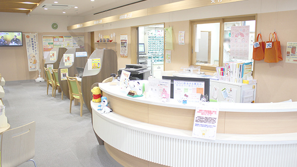 サン調剤薬局 新青森駅前店_3