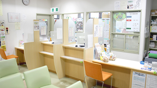 つばさ薬局泉店_4