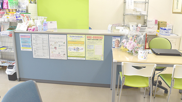 富士薬局　蕨店_3