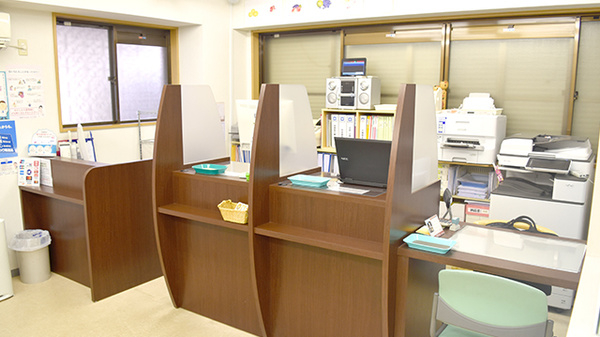 アップル薬局　六番町店_3