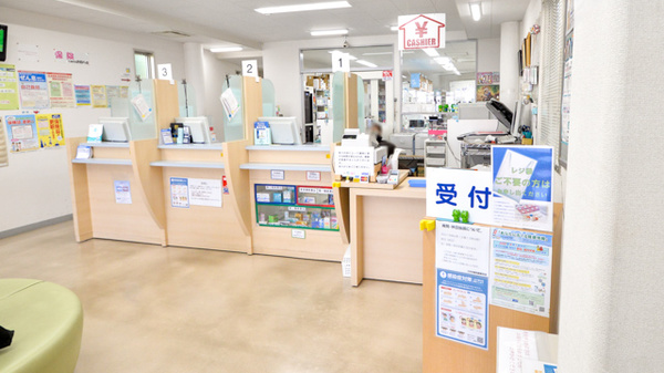 コスモ薬局西東京店_4