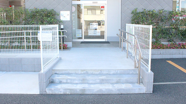 つる薬局東有馬店_3