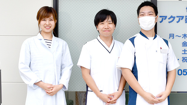 アクア薬局日の出町店_2