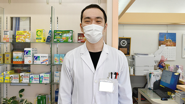 黒田大学堂薬局_2