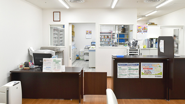 東梅田薬局_3