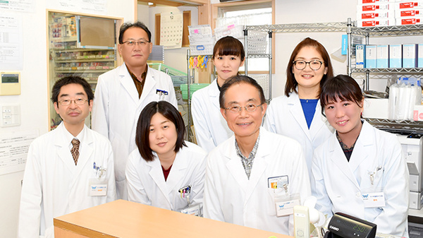 ツバサ薬局　十三店_2