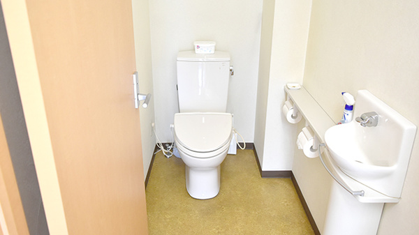 西鈴駅前さくら薬局_2