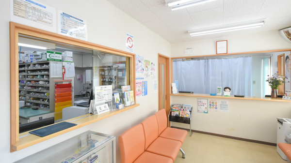 ひまわり薬局　津高西店_4