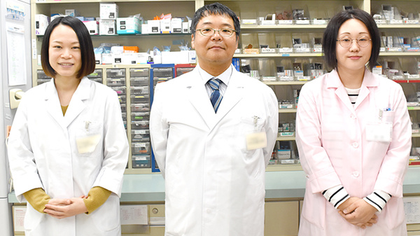 サカエ薬局赤坂店_2