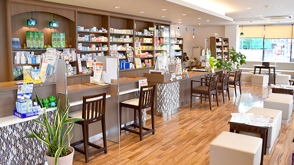 三谷薬局渭北店_3