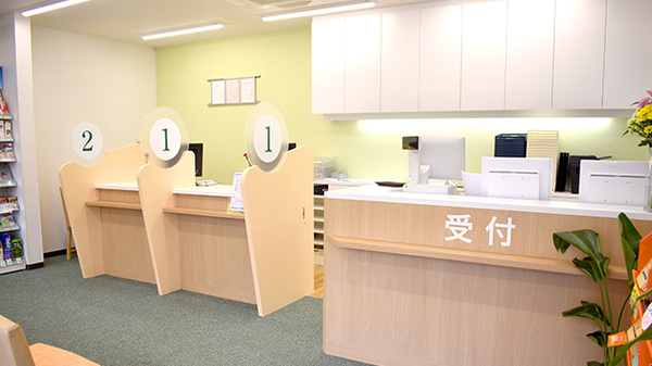 大賀薬局　道善店_3