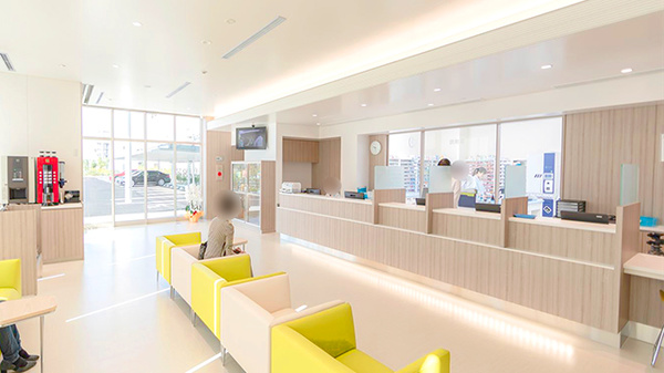 シミズ調剤薬局中央市民病院前店_4