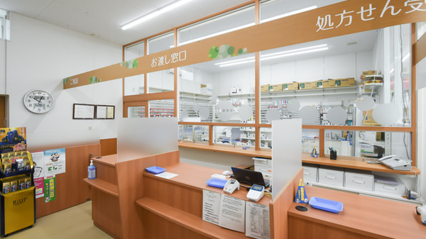 調剤薬局ツルハドラッグキセラ川西店_4
