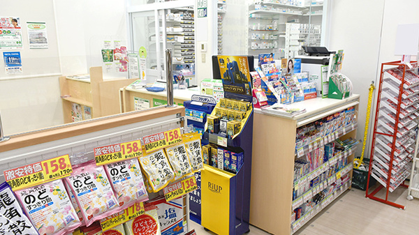 スギ薬局　上野駅前店_2