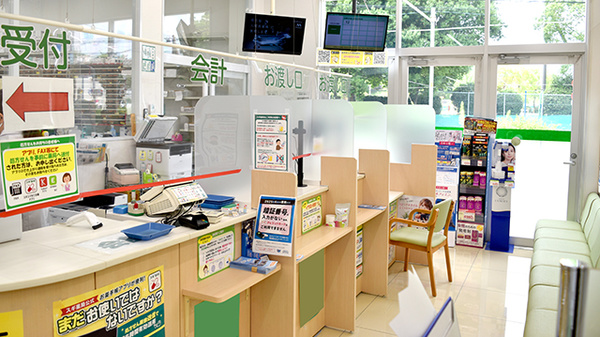 スギ薬局　吹田中央店_3