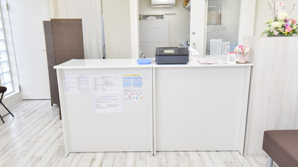 えくぼ調剤薬局紫野店_4