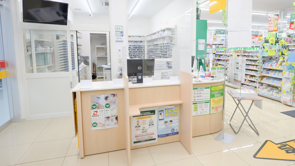 スギ薬局　金沢大手町店_4