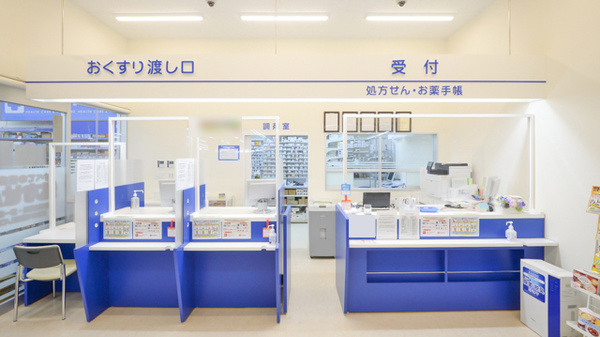 ウェルネス薬局斐川店_4
