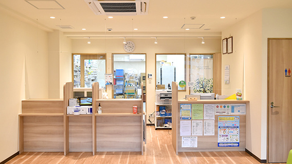 アクア薬局　豊中岡町店_3