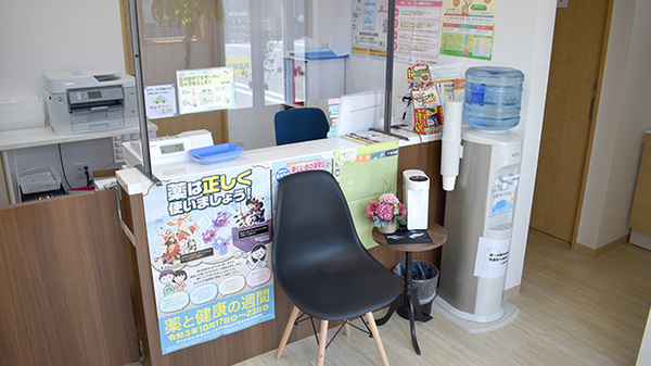 かえで薬局 楯岡新町店_3