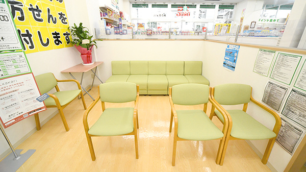 スギ薬局　あさか栄店_3