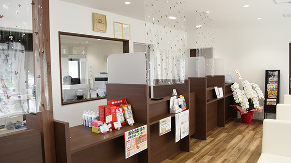 ハートフル薬局　須玉店_4
