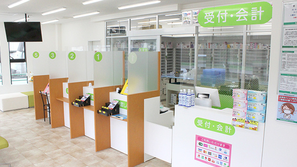 南山堂薬局　お花茶屋店_4