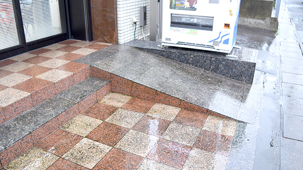 みつばち薬局 三島駅前店_4