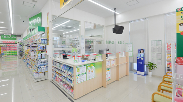 スギ薬局　上植野店_4