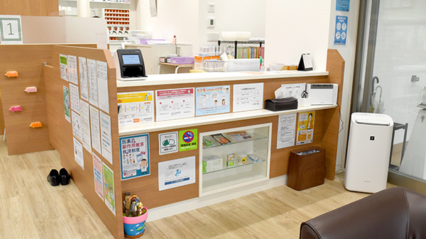 オーク薬局水橋店_4