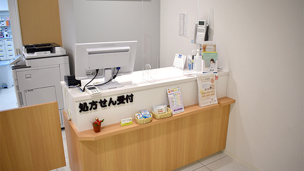 日生薬局　調布店_3