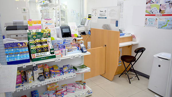 アカカベ薬局 野崎店_4