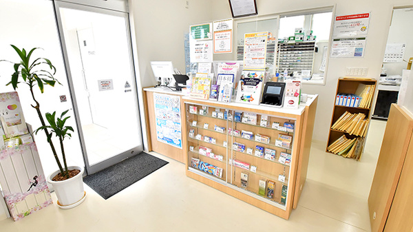 V･drug　福井空港前薬局_4