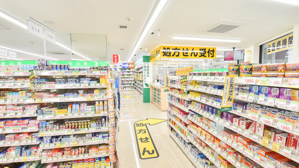 スギ薬局 深沢店_4