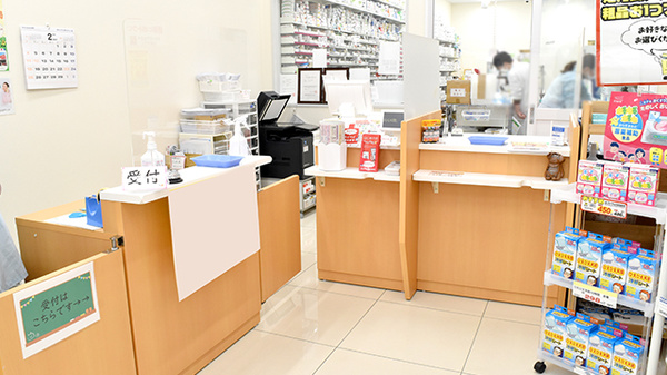 アカカベ薬局　泉大津昭和町店_3