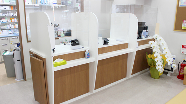 フラワー薬局 代々木上原2号店（ファミリーマート横）_2
