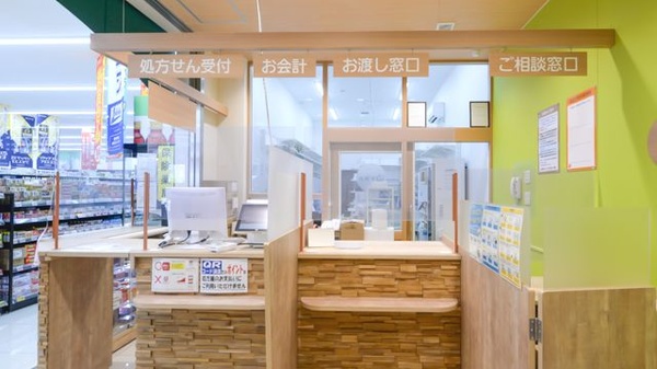 調剤薬局ツルハドラッグ古河中央店_4