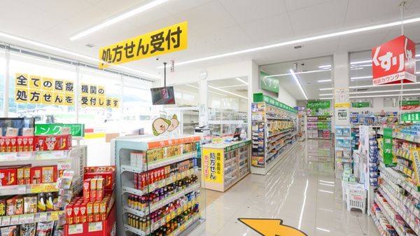 スギ薬局　諏訪インター店_3