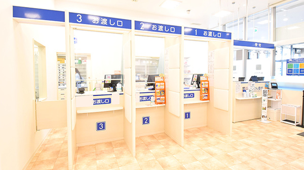 クオール薬局 ジ・アウトレット湘南平塚店_4