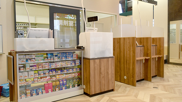 コクミン薬局　ボンラパス百道店_3