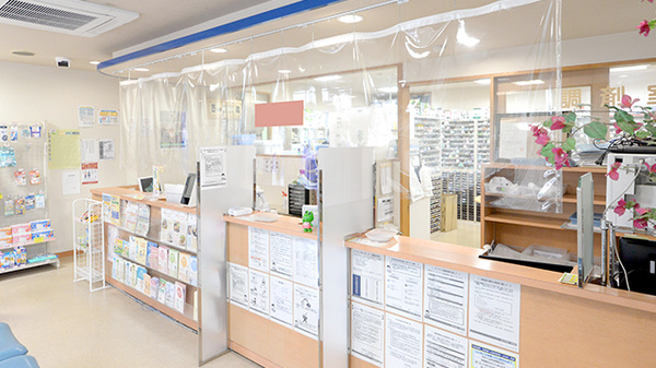 福江薬局濠前店_2