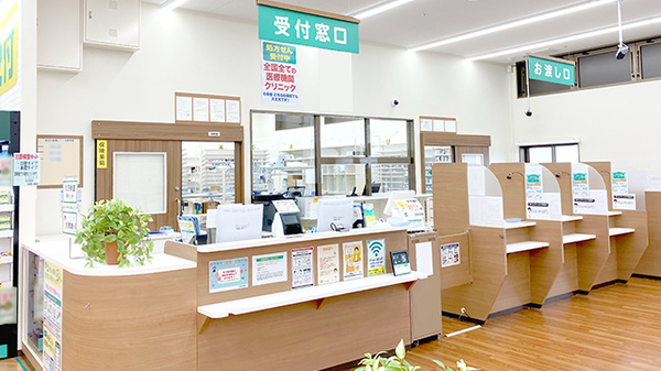 杏林堂薬局藤枝駅北店_4