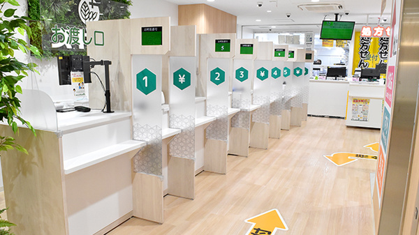 スギ薬局 クリニックモールなんば店_3