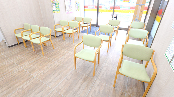 スギ薬局 和光南店_5