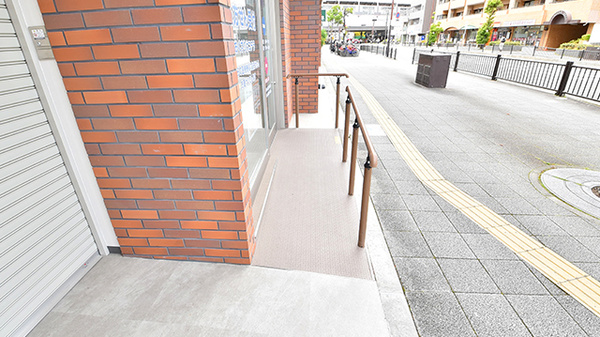 ファーマライズ薬局 曽根店_3