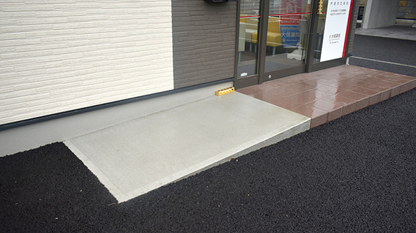 大信薬局上到津店_3