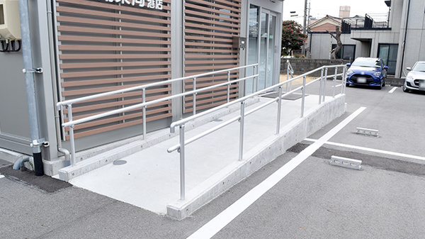 有限会社きしはた調剤薬局港店_3